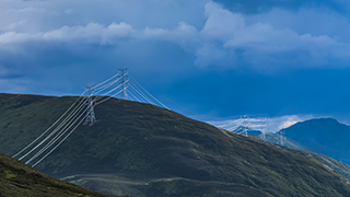 车载式移动直流应急电源箱设计与研究