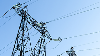 基于软开关技术的三相应急电源充电电路设计