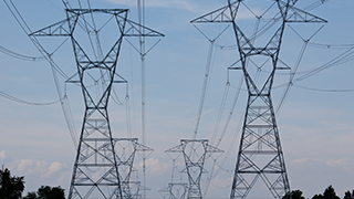 锂电池储能方式移动应急不间断电源车的应用