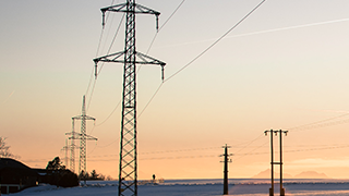 浅谈应急电源EPS的工作原理特性及选用