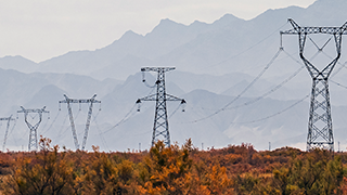 一种地铁车站智能应急疏散指示系统和方法
