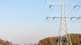 智能疏散指示系统和疏散指示灯不是一个品牌可以用吗？